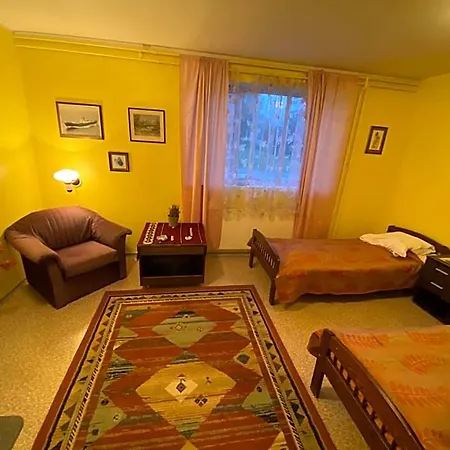 Hostal Torgu Royal Iide