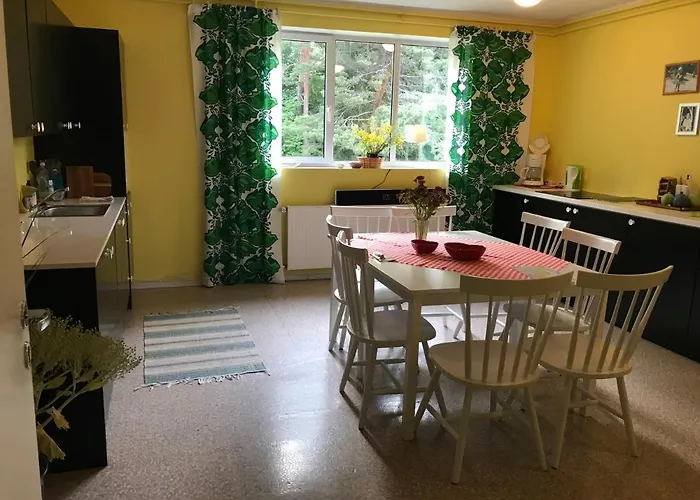 Hostel Torgu Royal Iide